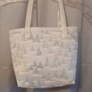 NEW Reusable Fabric Gift Bag Christmas Trees White Green with Glitter 7x7x4"